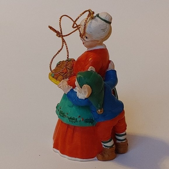 VINTAGE NOMA Santa's Workshop Mrs. Claus Ornament with Box Cold Cast Porcelain - Picture 9 of 14